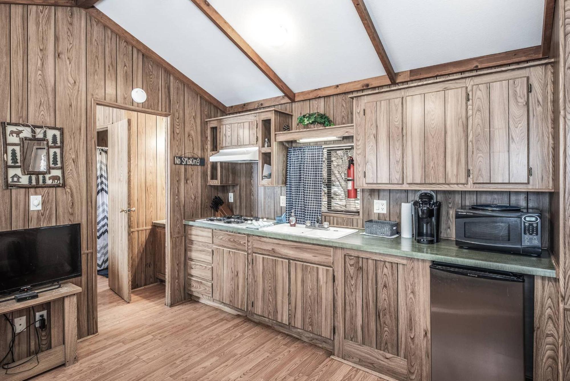 Rainbow Lake Cabin & Rv Resort Рюидозо Екстериор снимка