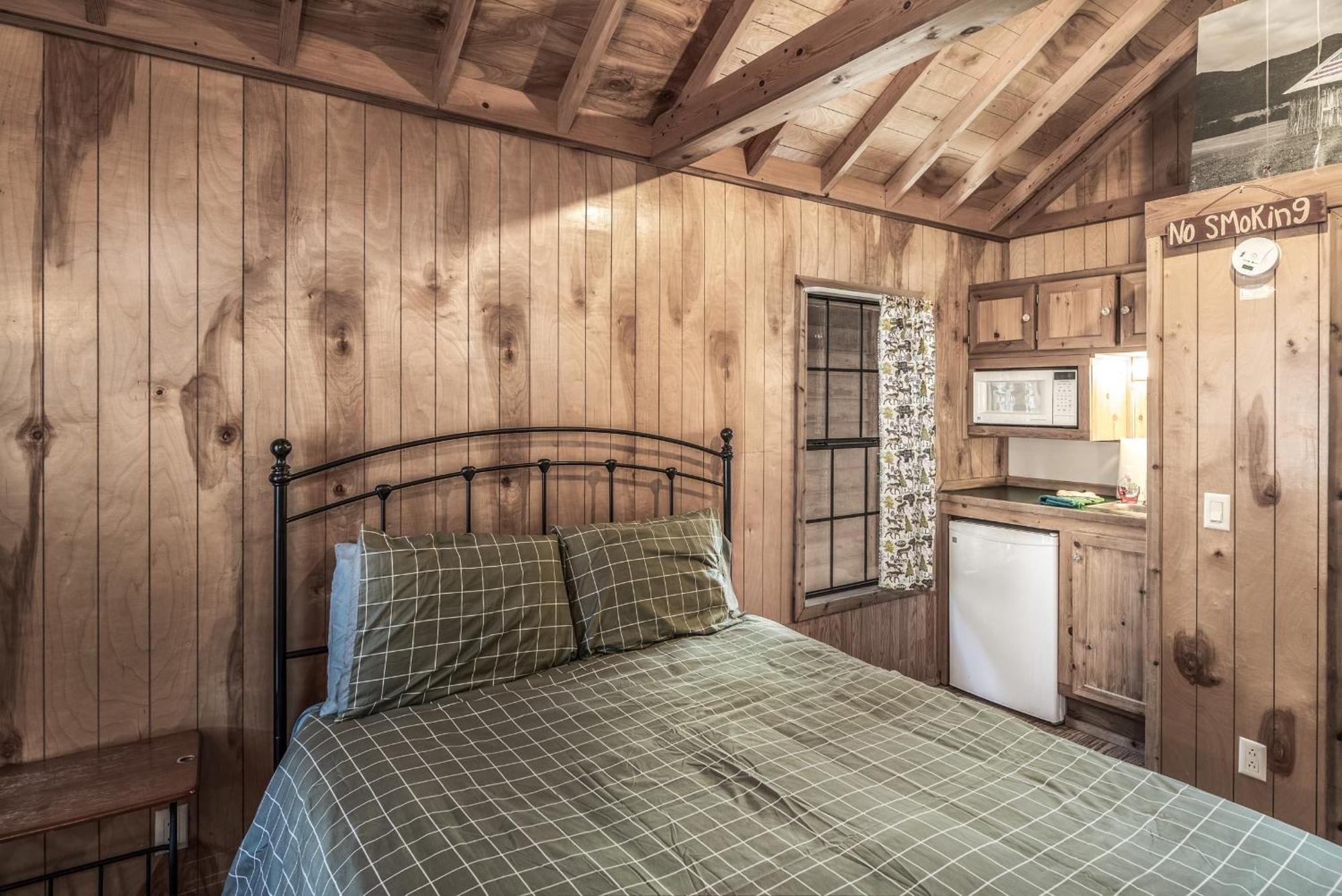 Rainbow Lake Cabin & Rv Resort Рюидозо Екстериор снимка