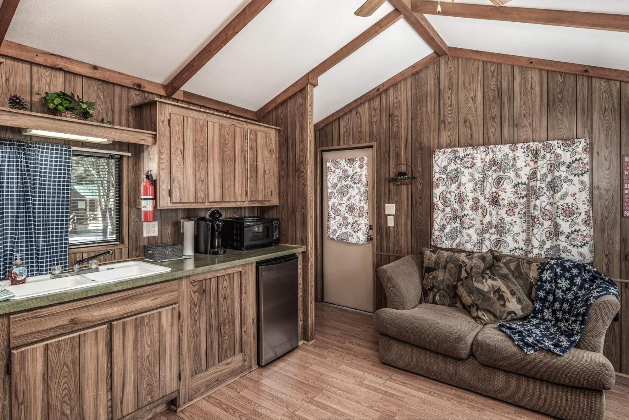 Rainbow Lake Cabin & Rv Resort Рюидозо Екстериор снимка